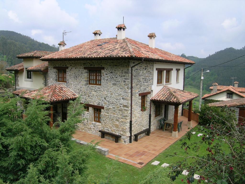 Apartamentos El llugarón Miravalles Exterior foto