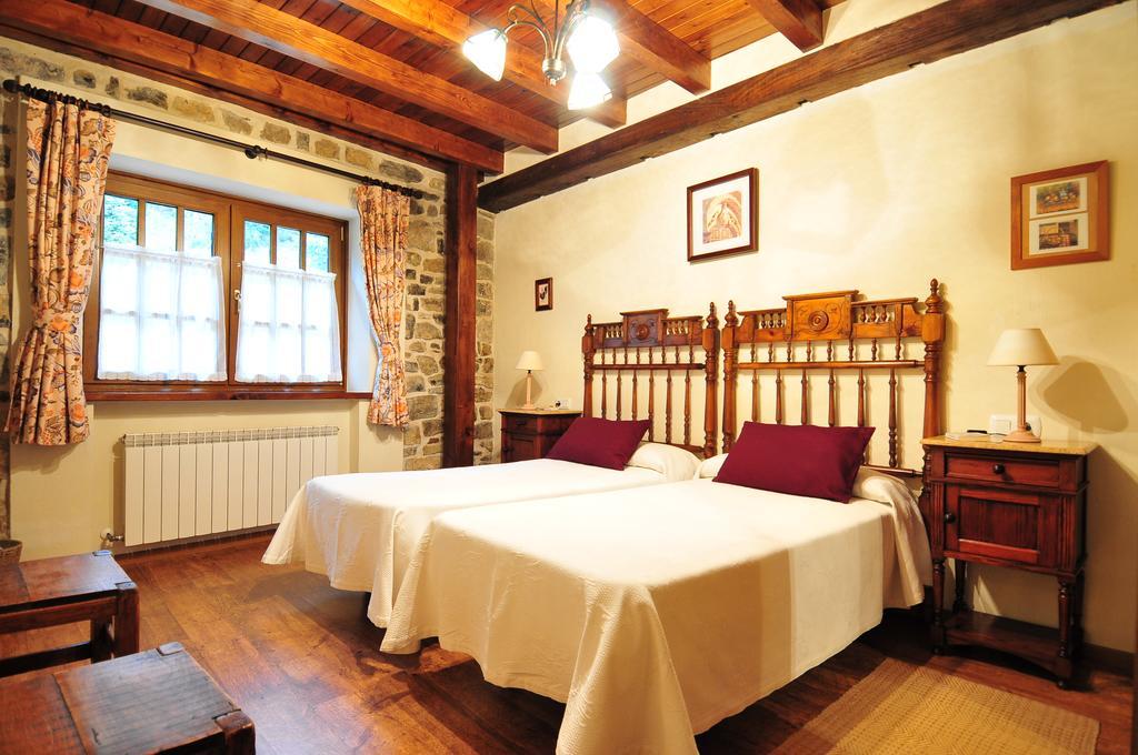 Apartamentos El llugarón Miravalles Exterior foto