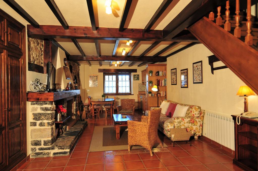 Apartamentos El llugarón Miravalles Exterior foto